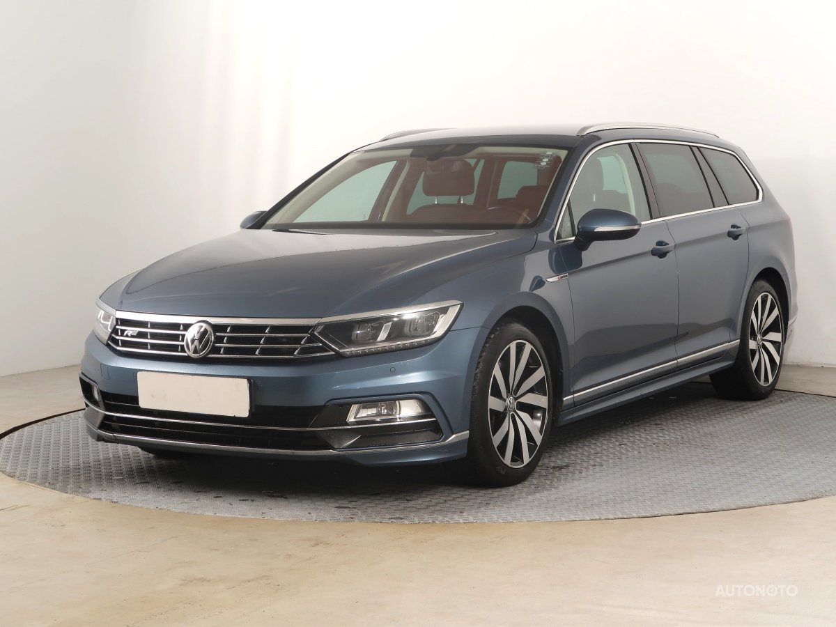 Volkswagen Passat, 2016 - pohled č. 3