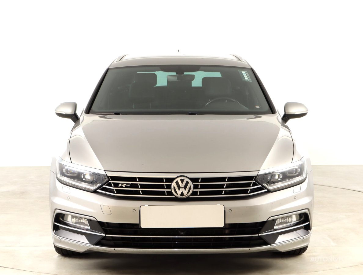 Volkswagen Passat, 2016 - pohled č. 2