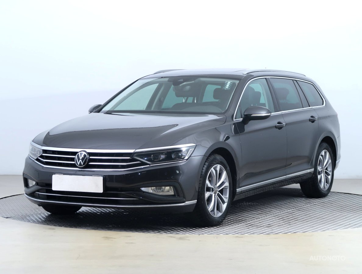 Volkswagen Passat, 2021 - pohled č. 3