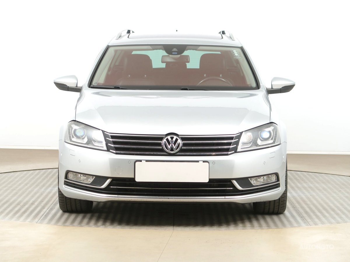 Volkswagen Passat, 2013 - pohled č. 2