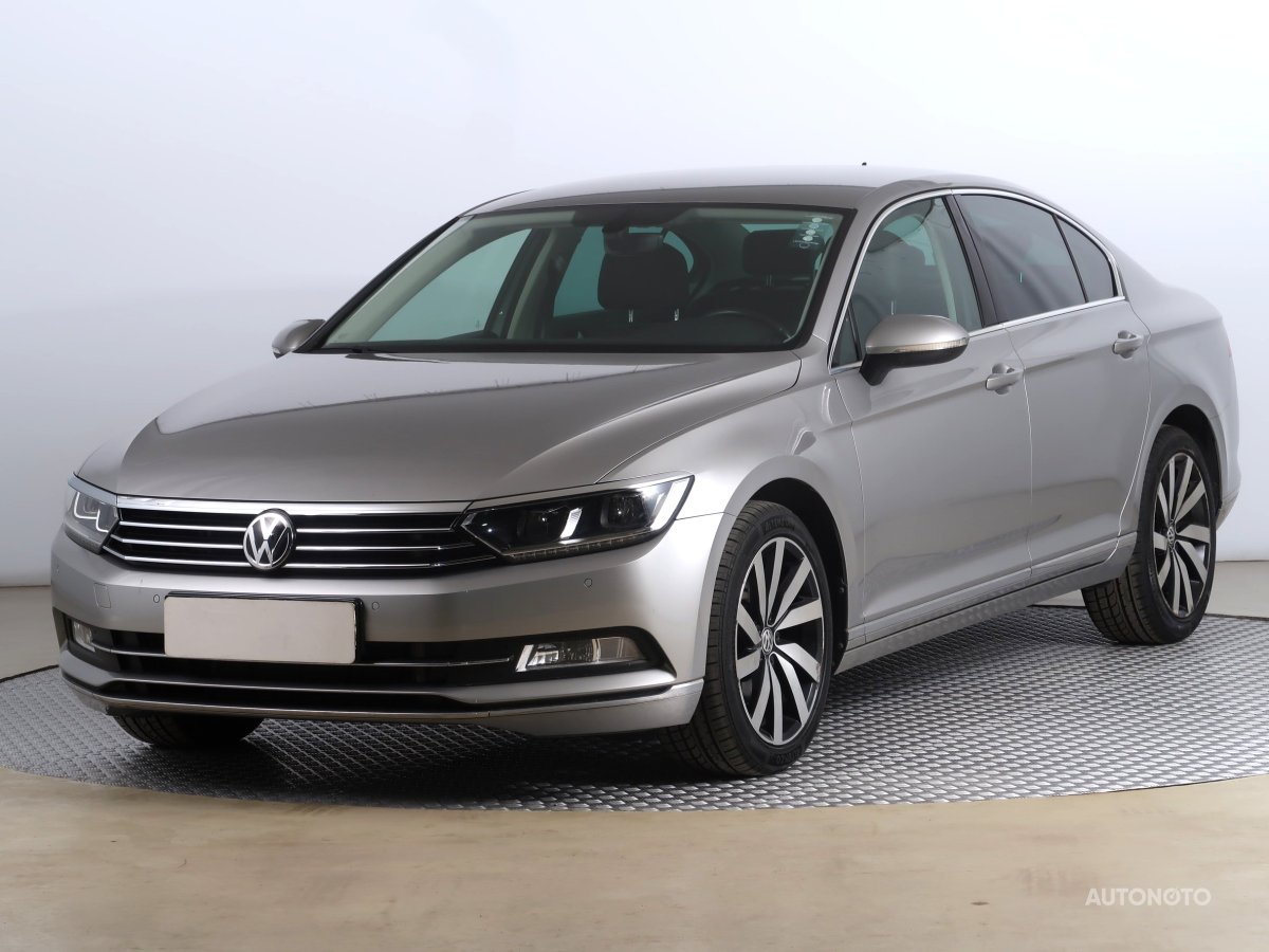 Volkswagen Passat, 2016 - pohled č. 3