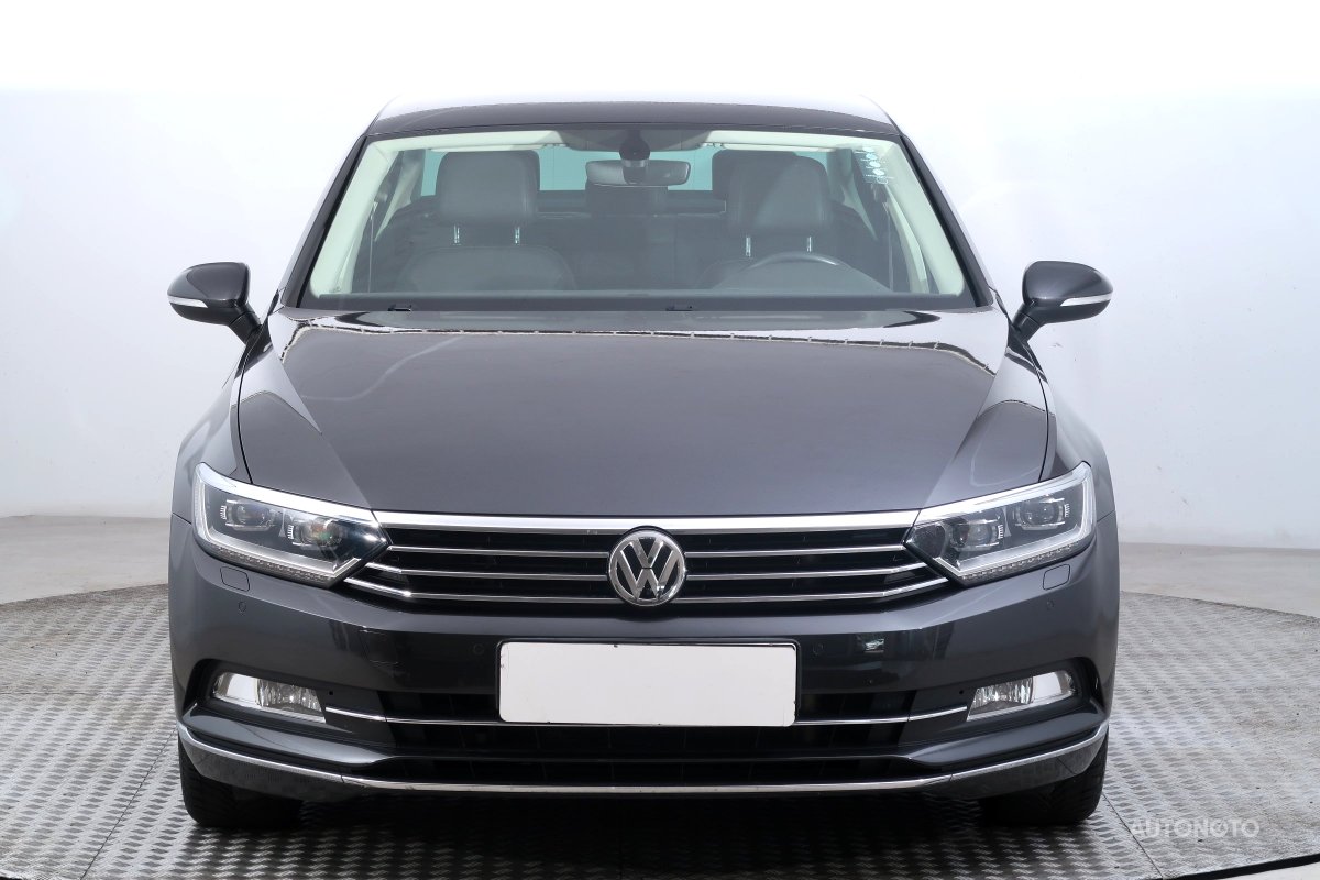 Volkswagen Passat, 2017 - pohled č. 2