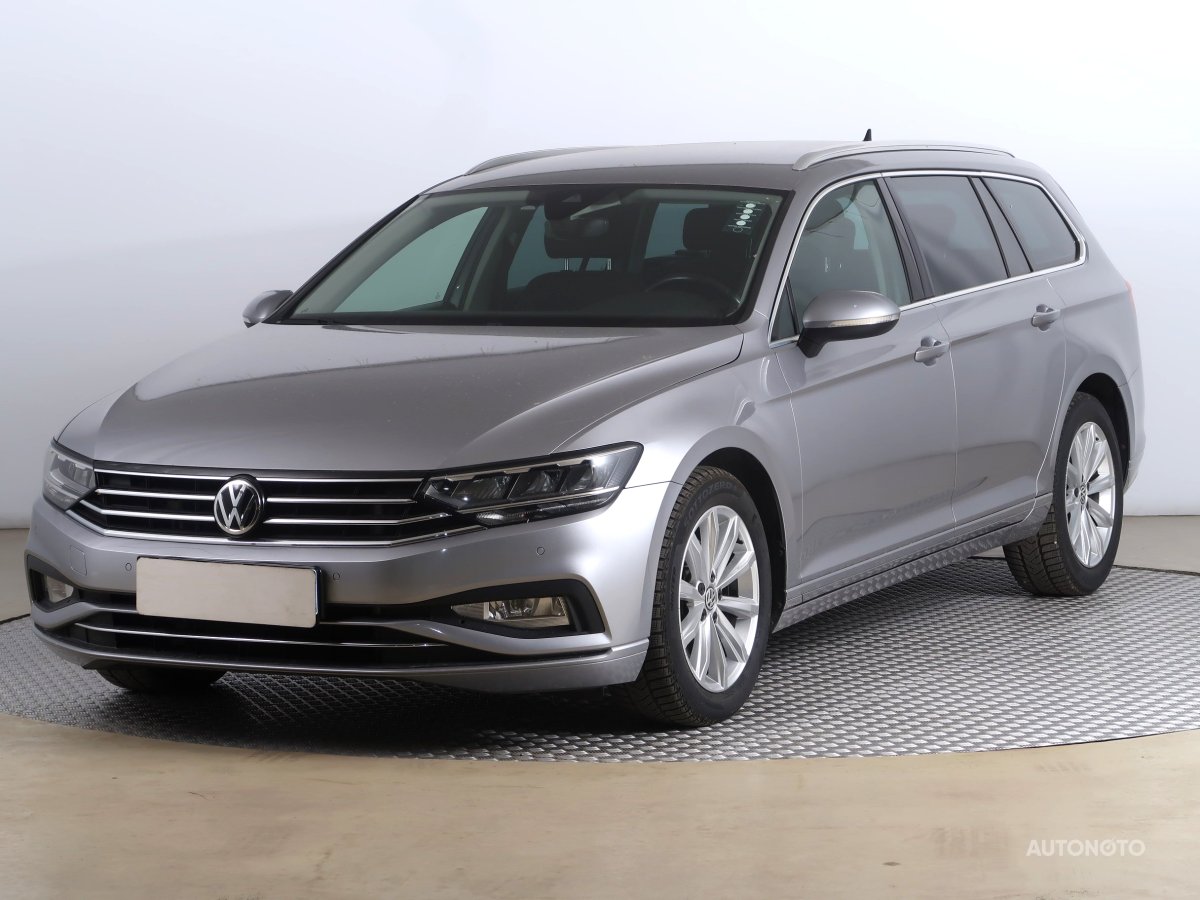 Volkswagen Passat, 2020 - pohled č. 3