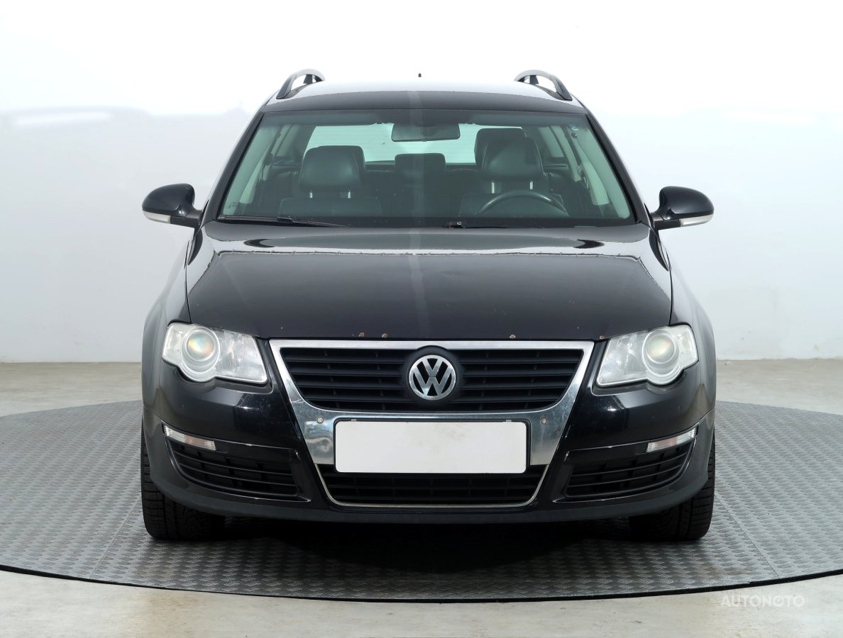 Volkswagen Passat, 2010 - pohled č. 2