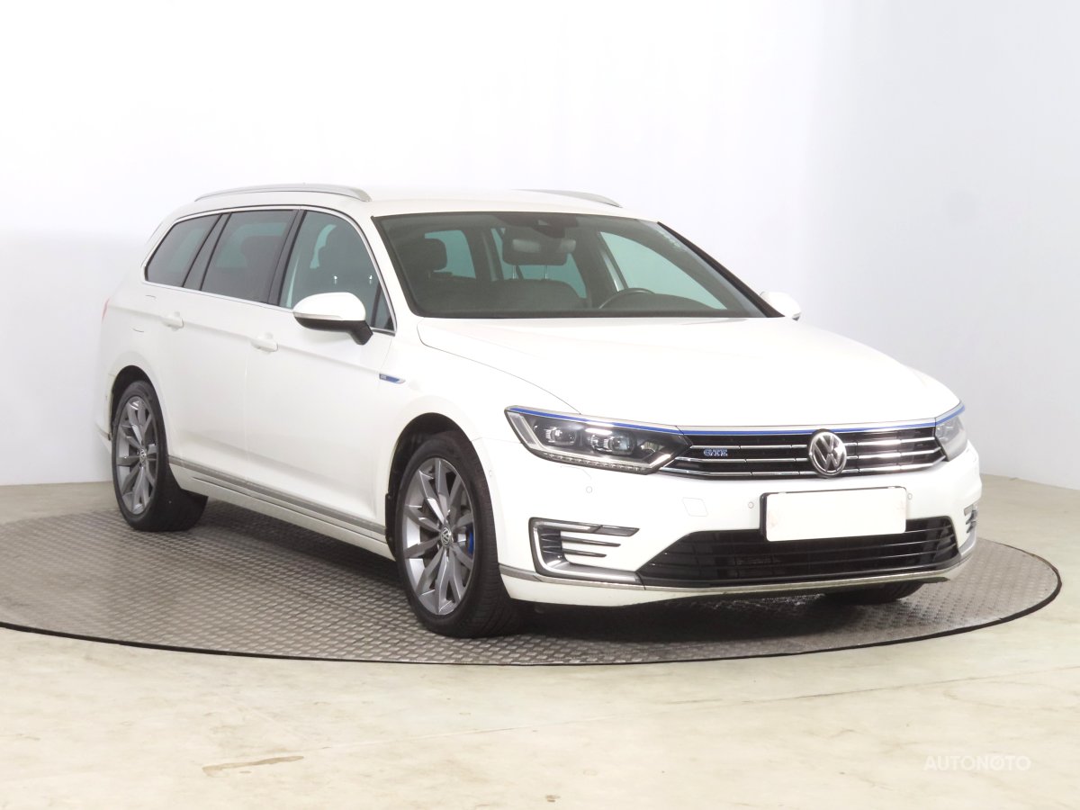 Volkswagen Passat, 2016 - celkový pohled