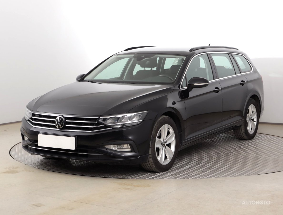 Volkswagen Passat, 2020 - pohled č. 3