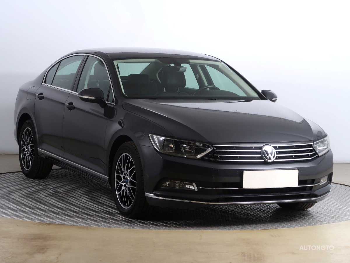 Volkswagen Passat, 2017 - celkový pohled