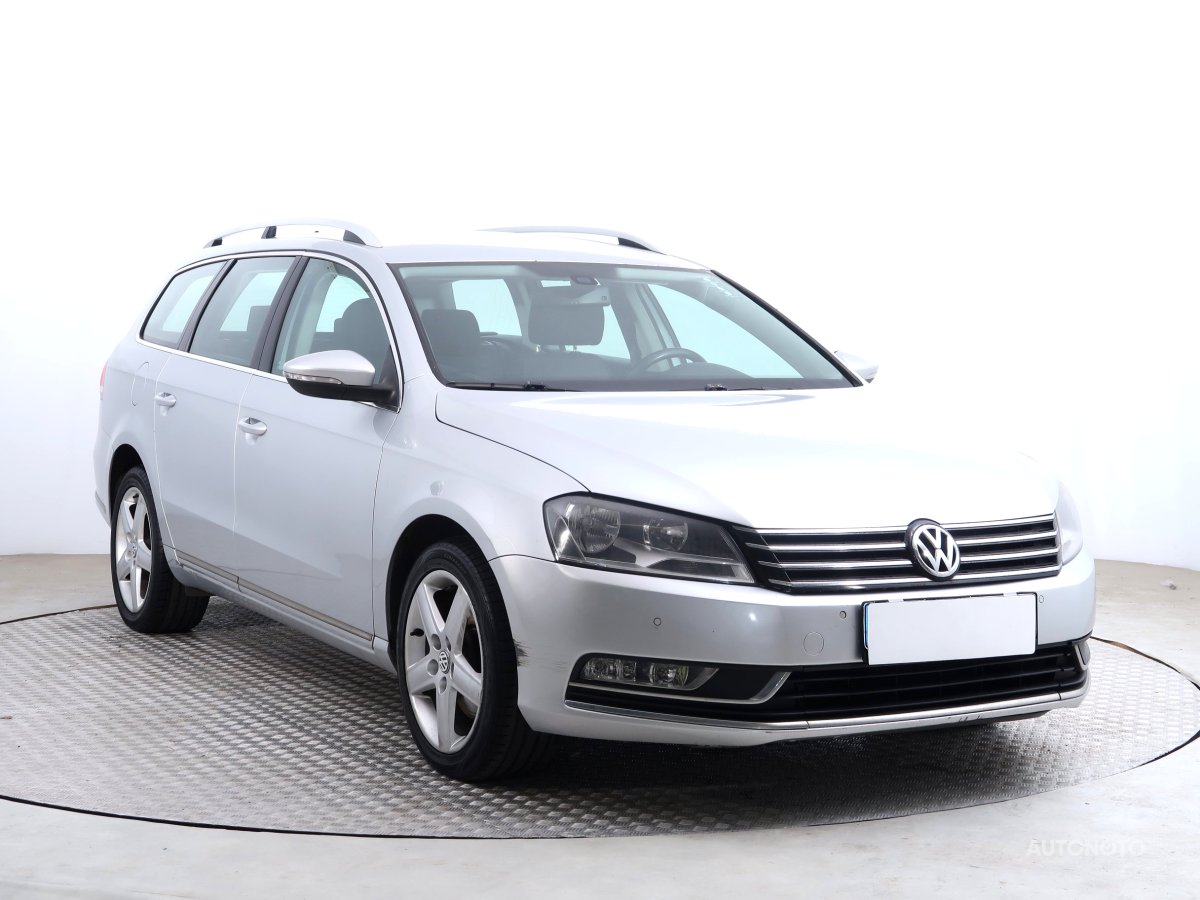 Volkswagen Passat, 2013 - celkový pohled