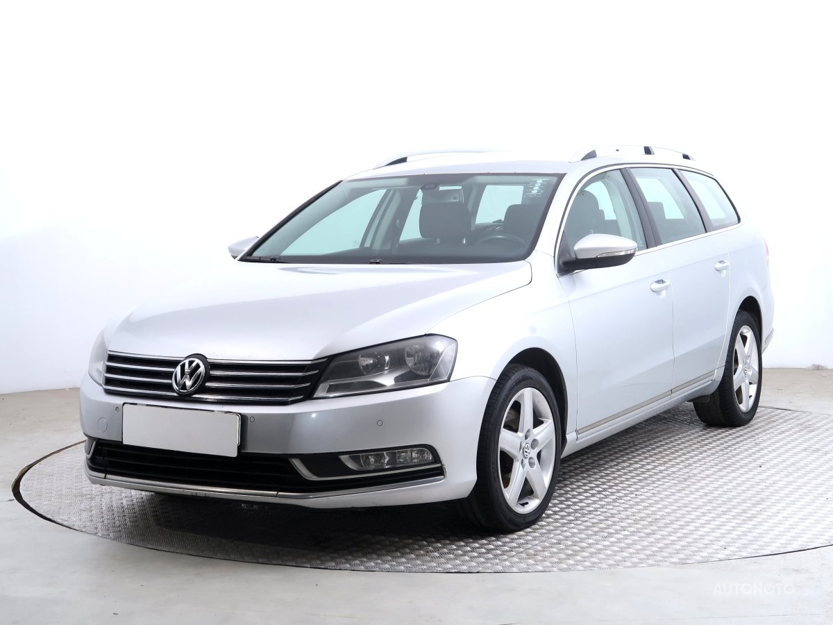 Volkswagen Passat, 2013 - pohled č. 3