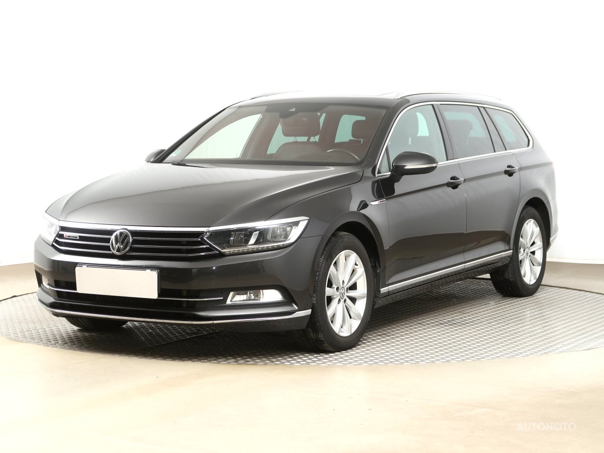 Volkswagen Passat, 2018 - pohled č. 3