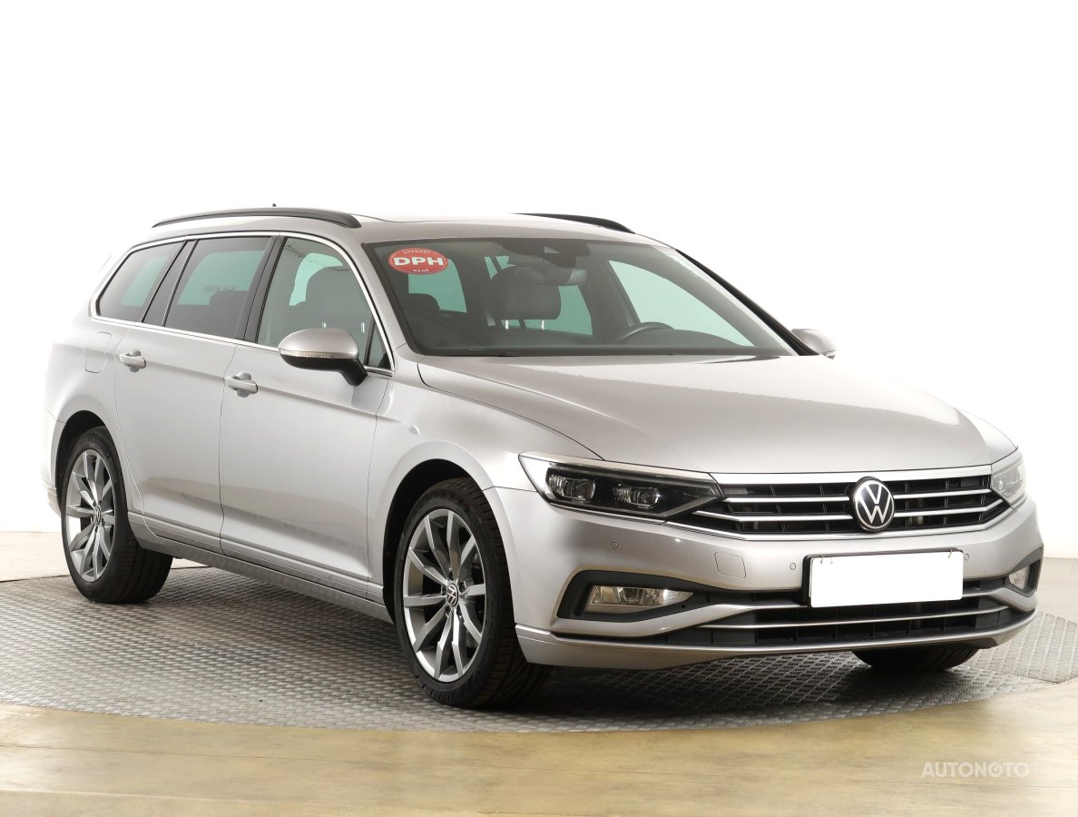 Volkswagen Passat, 2021 - celkový pohled