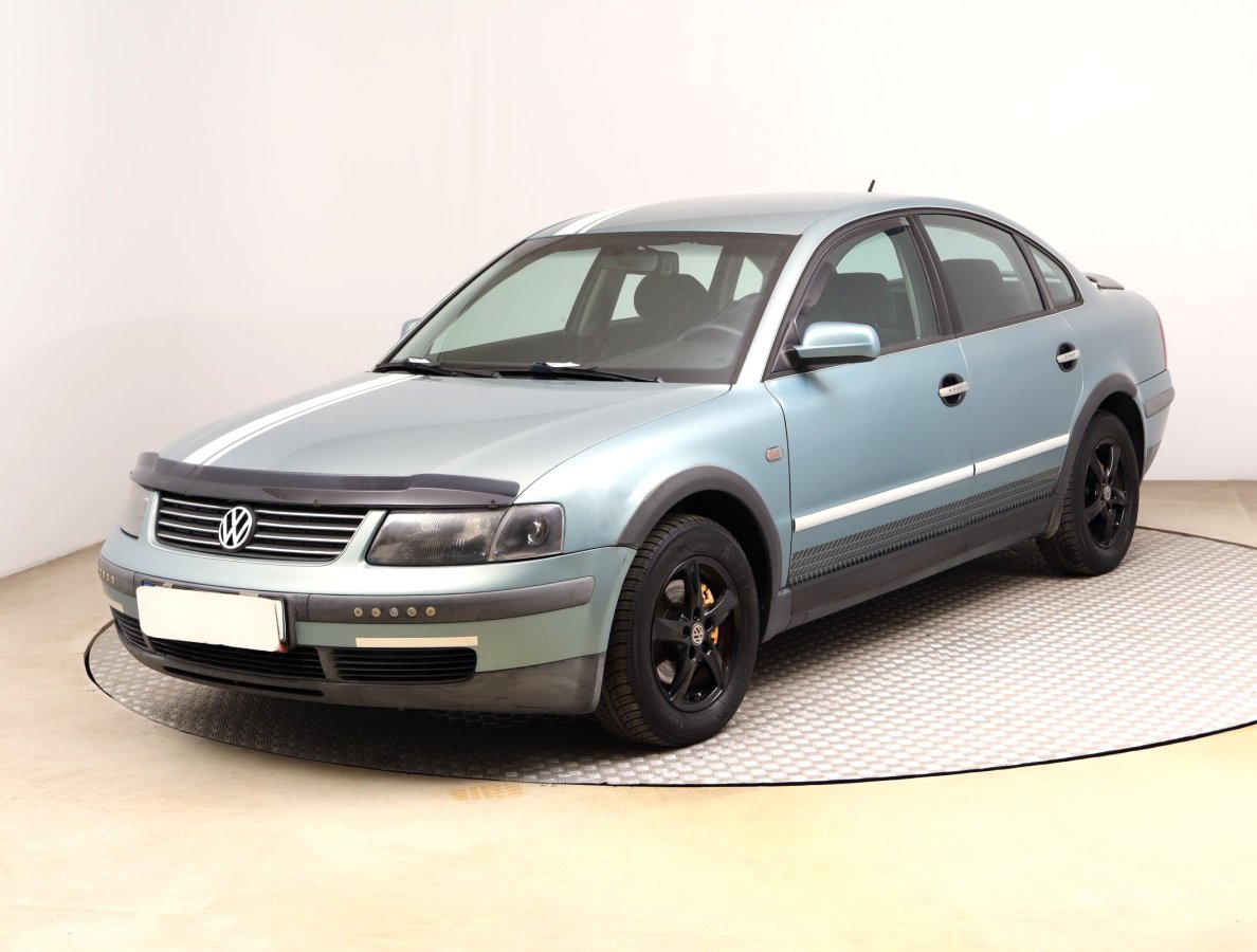Volkswagen Passat, 1998 - pohled č. 3