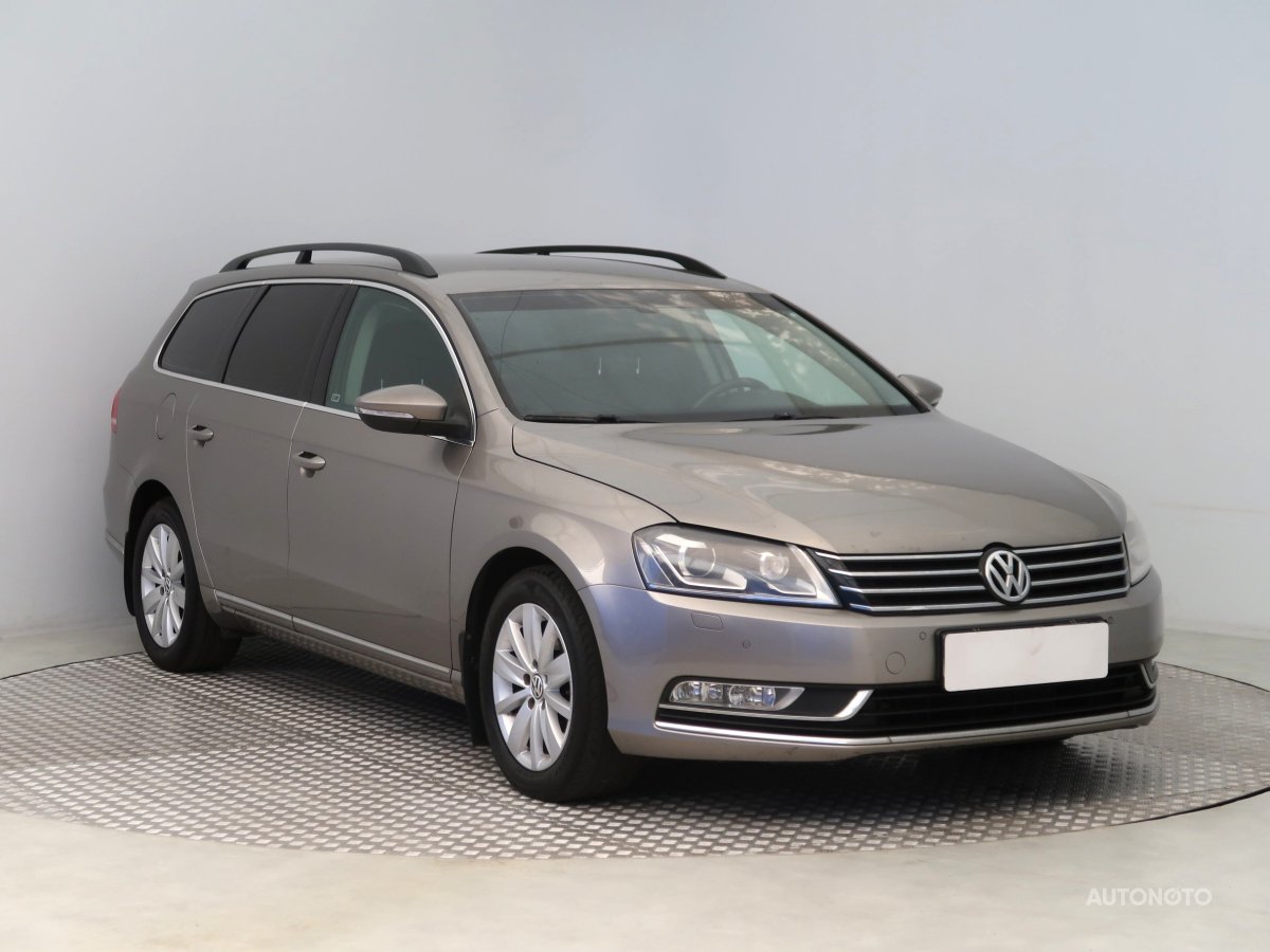 Volkswagen Passat, 2013 - celkový pohled