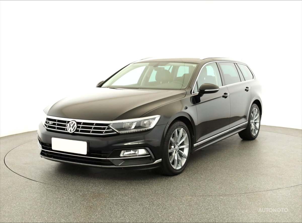 Volkswagen Passat, 2018 - pohled č. 3