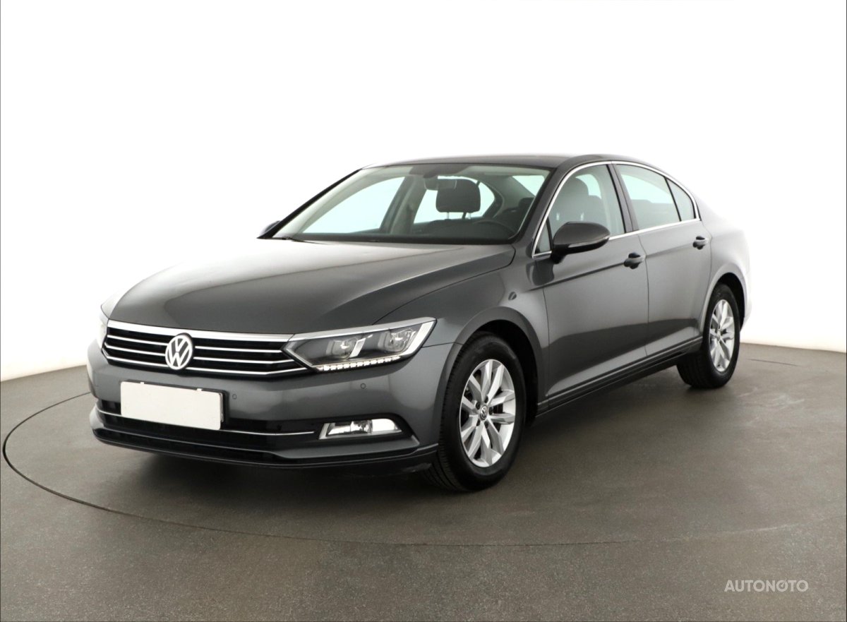 Volkswagen Passat, 2015 - pohled č. 3