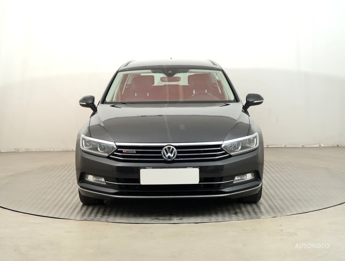 Volkswagen Passat, 2018 - pohled č. 2