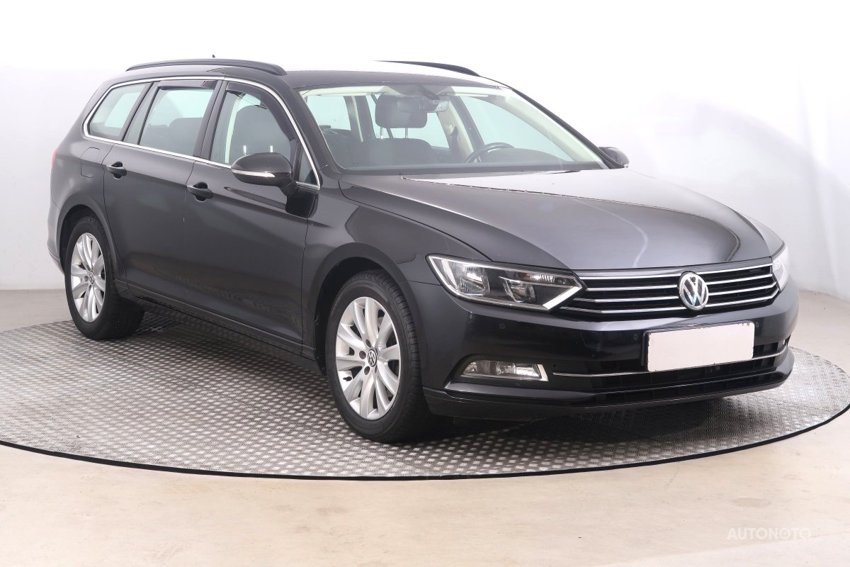 Volkswagen Passat, 2015 - celkový pohled