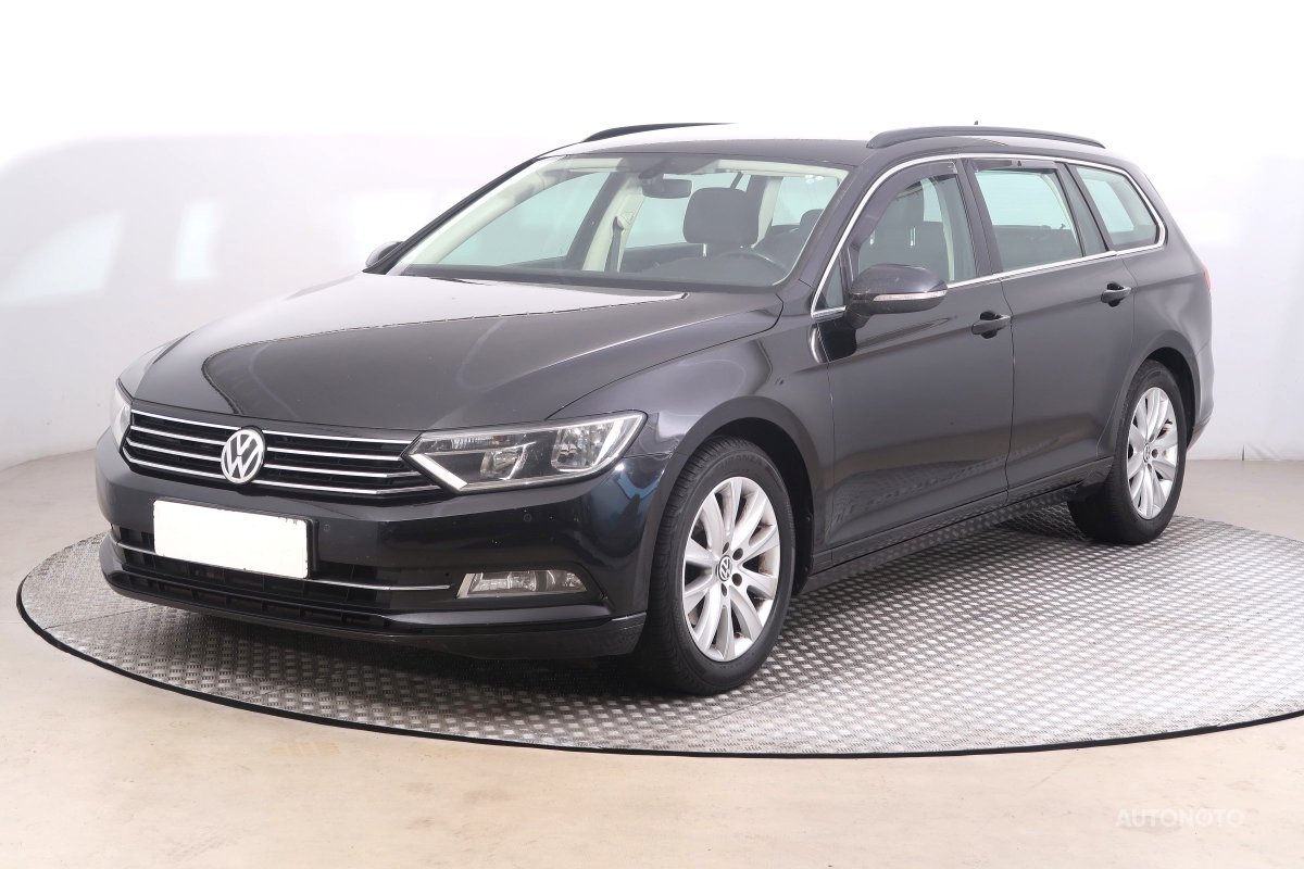 Volkswagen Passat, 2015 - pohled č. 3