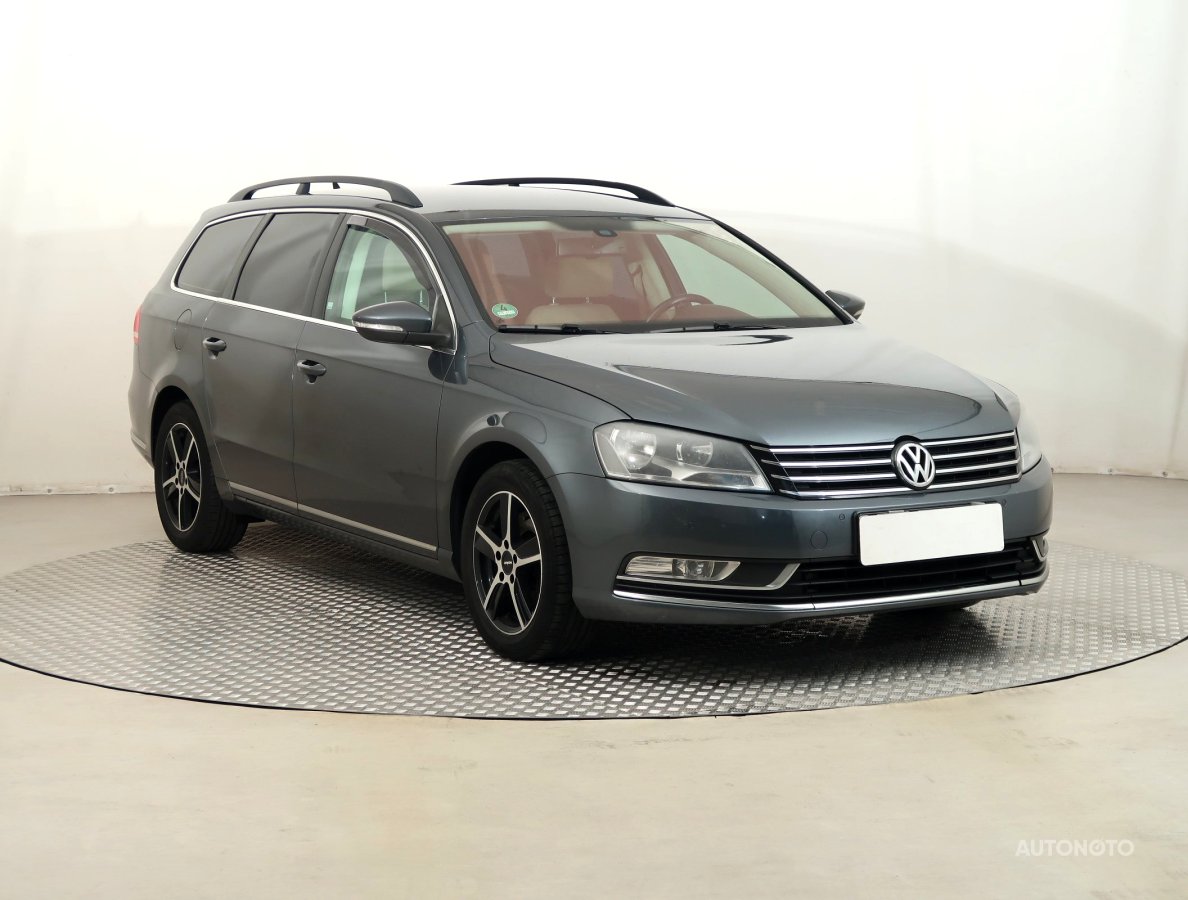 Volkswagen Passat, 2013 - celkový pohled