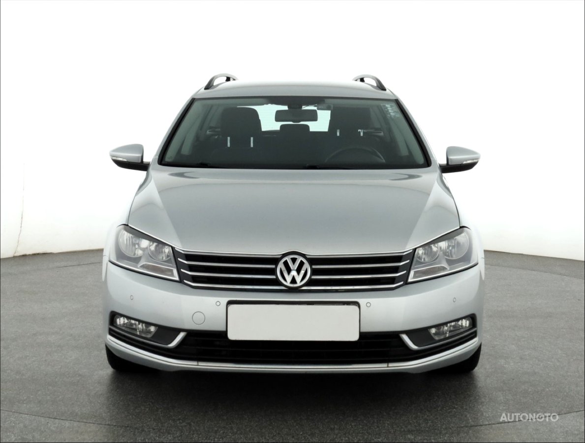 Volkswagen Passat, 2014 - pohled č. 2