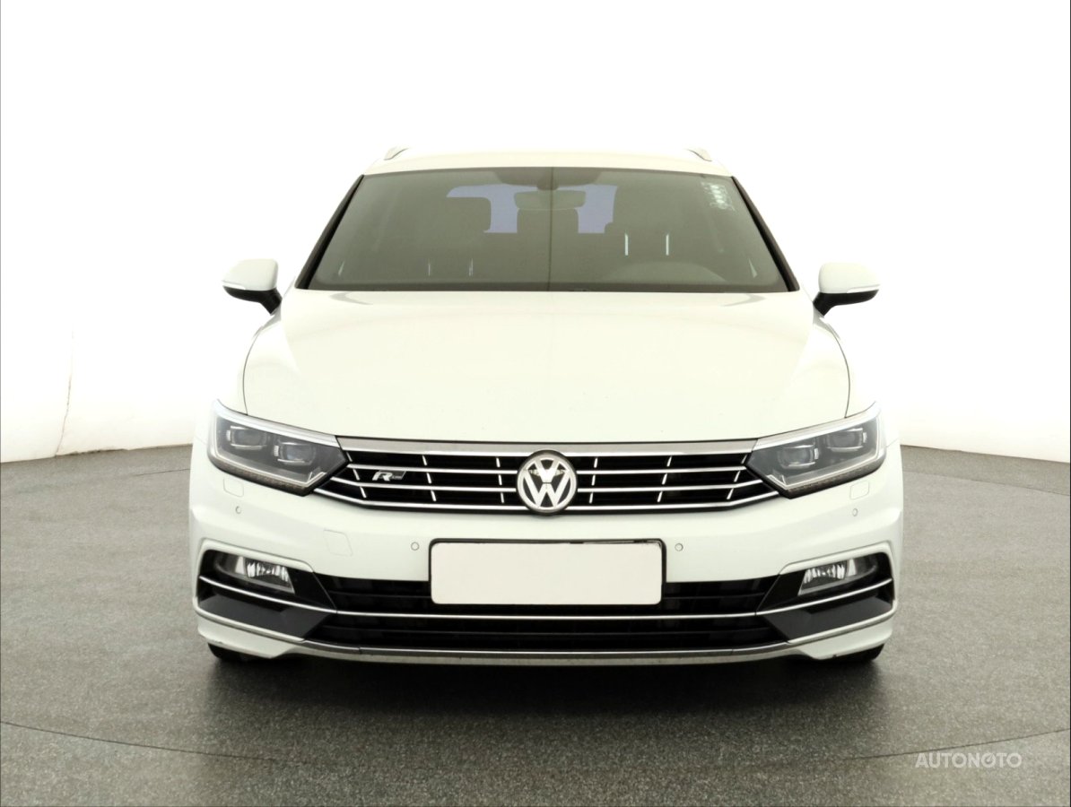 Volkswagen Passat, 2017 - pohled č. 2