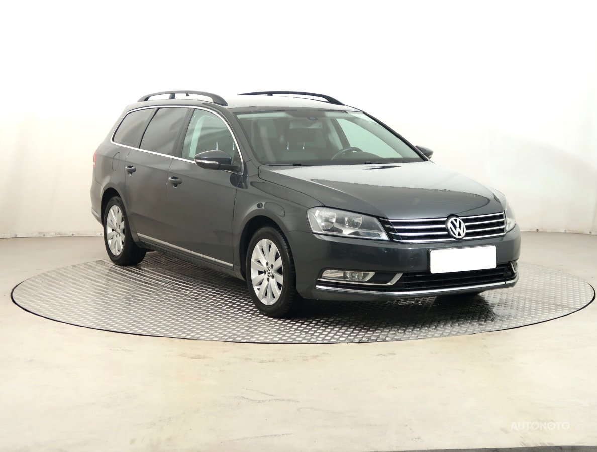 Volkswagen Passat, 2013 - celkový pohled