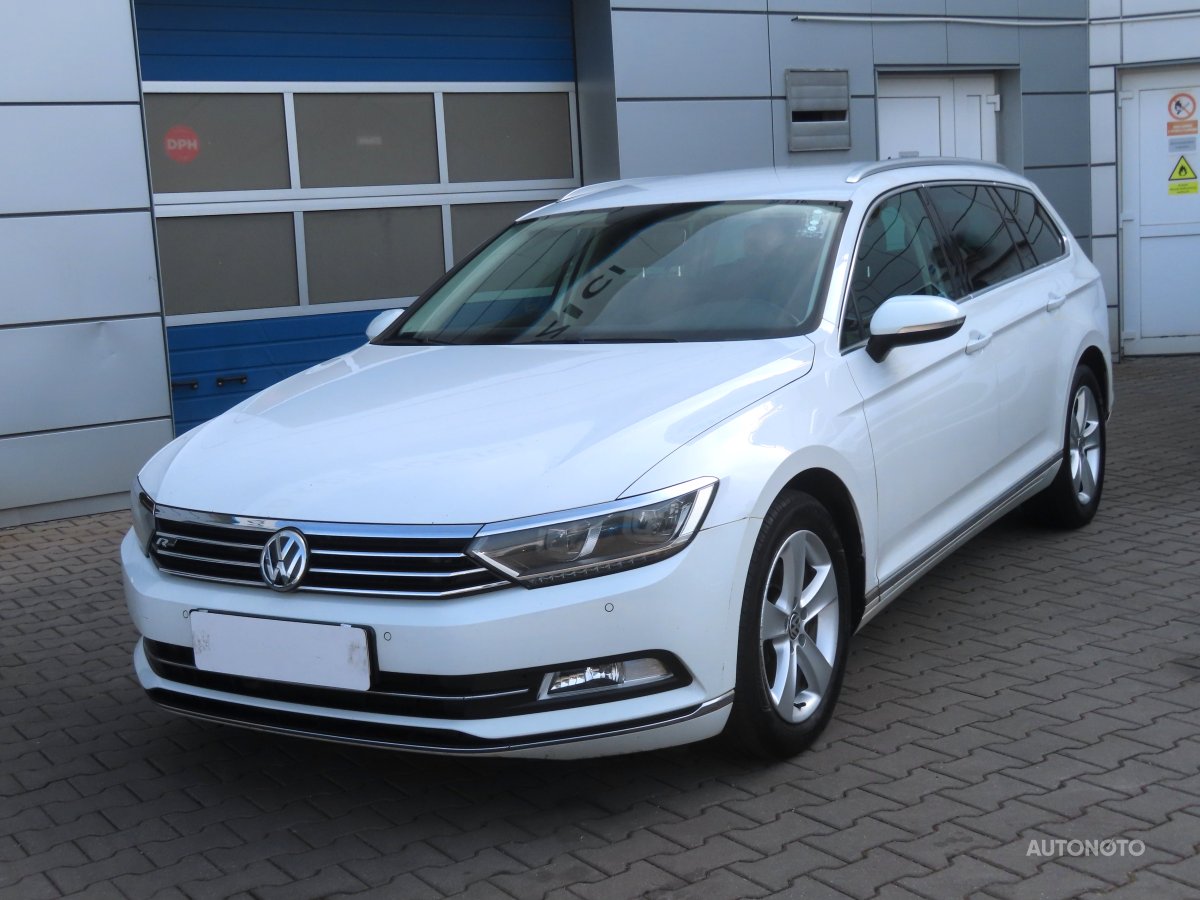 Volkswagen Passat, 2015 - pohled č. 3