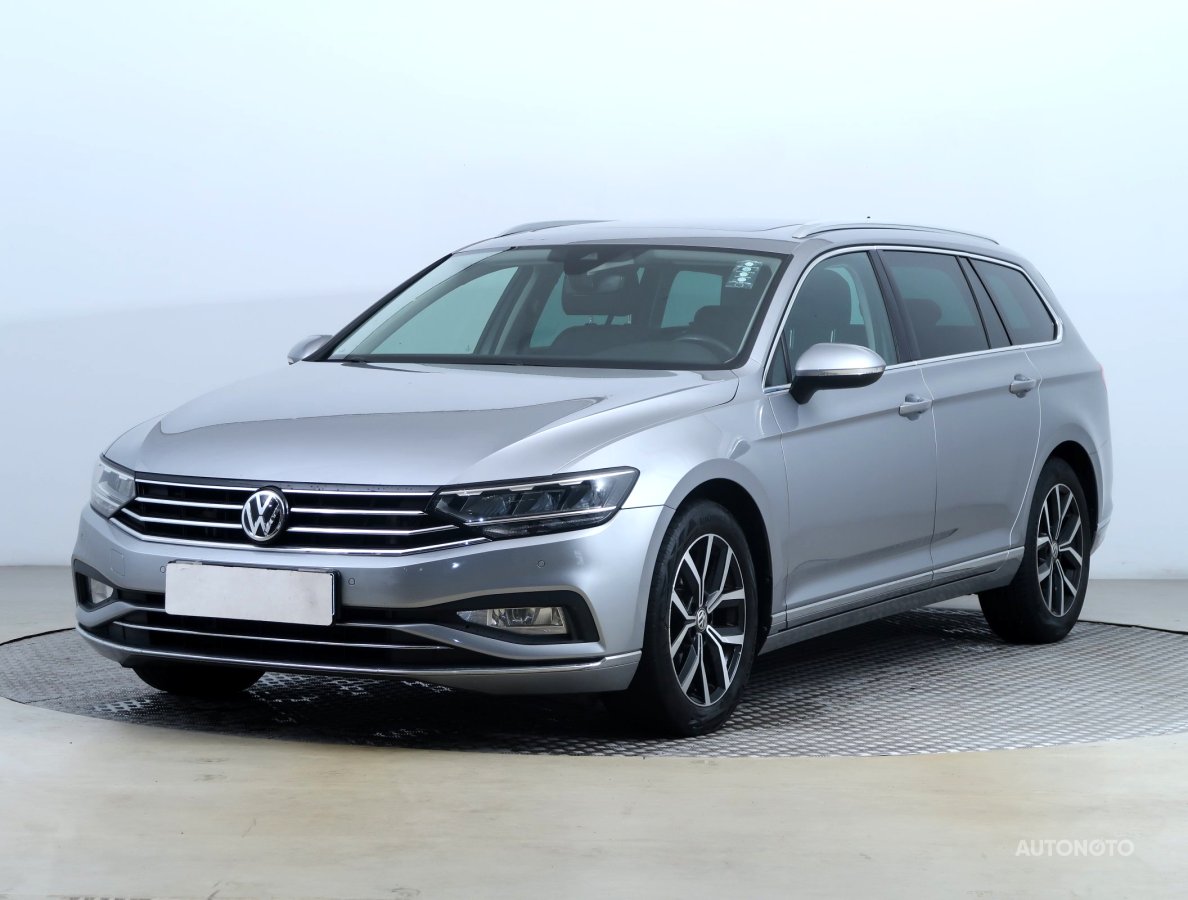 Volkswagen Passat, 2020 - pohled č. 3