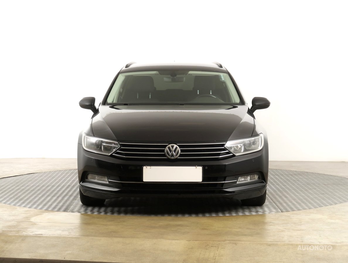 Volkswagen Passat, 2015 - pohled č. 2