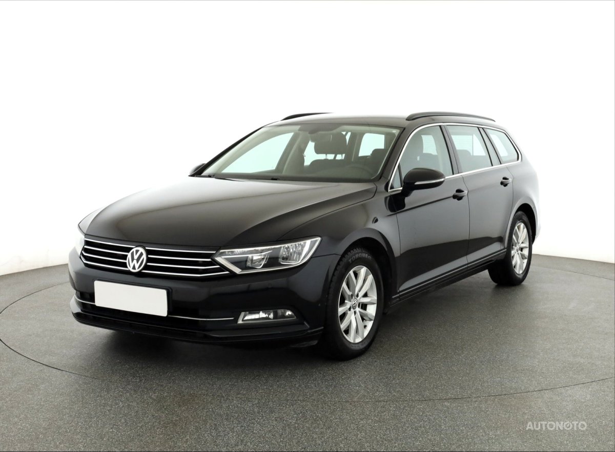 Volkswagen Passat, 2015 - pohled č. 3