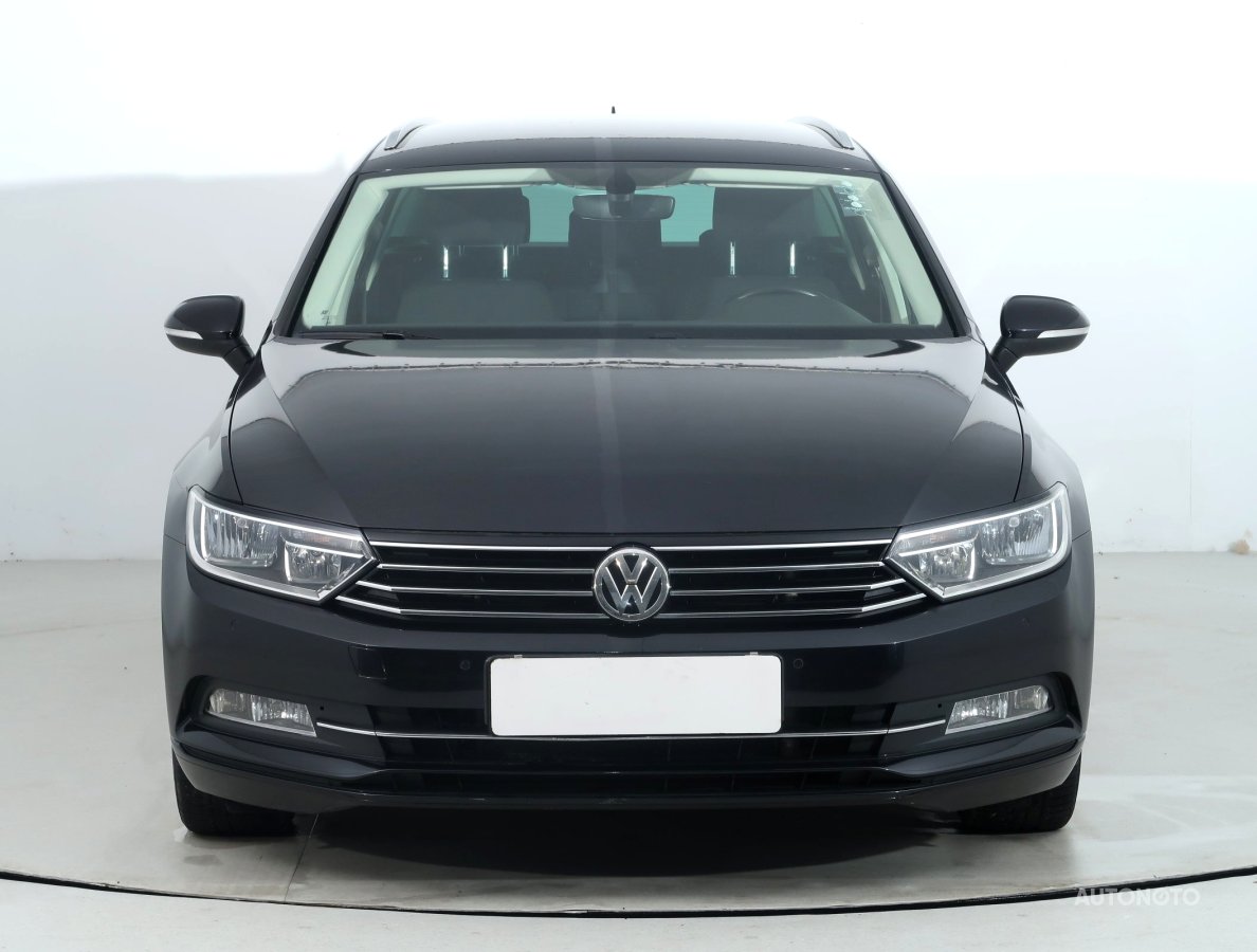 Volkswagen Passat, 2016 - pohled č. 2