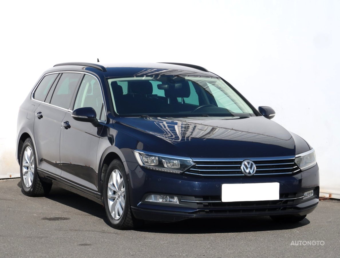 Volkswagen Passat, 2015 - celkový pohled