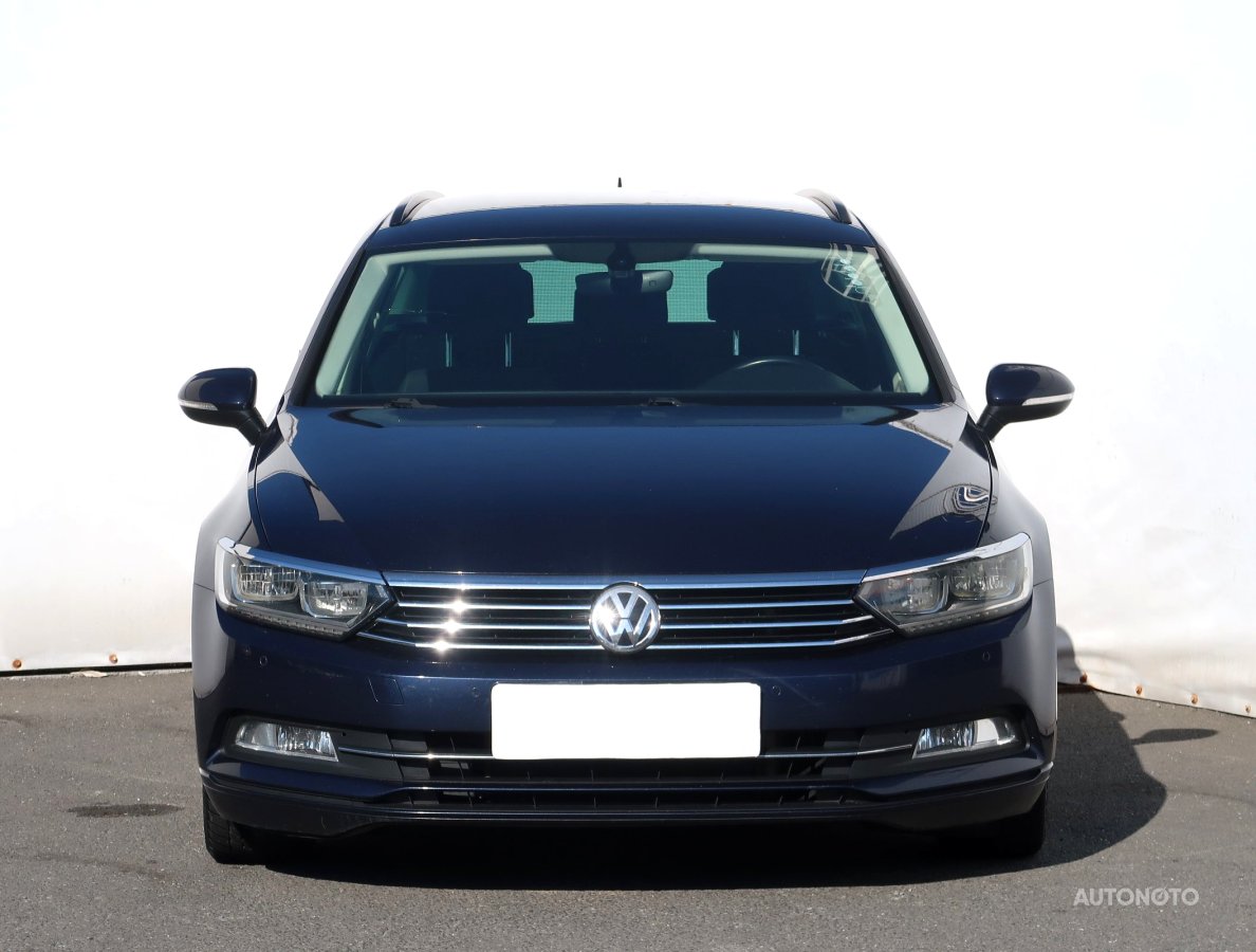 Volkswagen Passat, 2015 - pohled č. 2