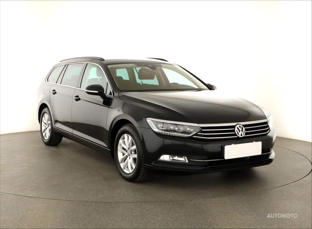 Volkswagen Passat, 2017 - celkový pohled