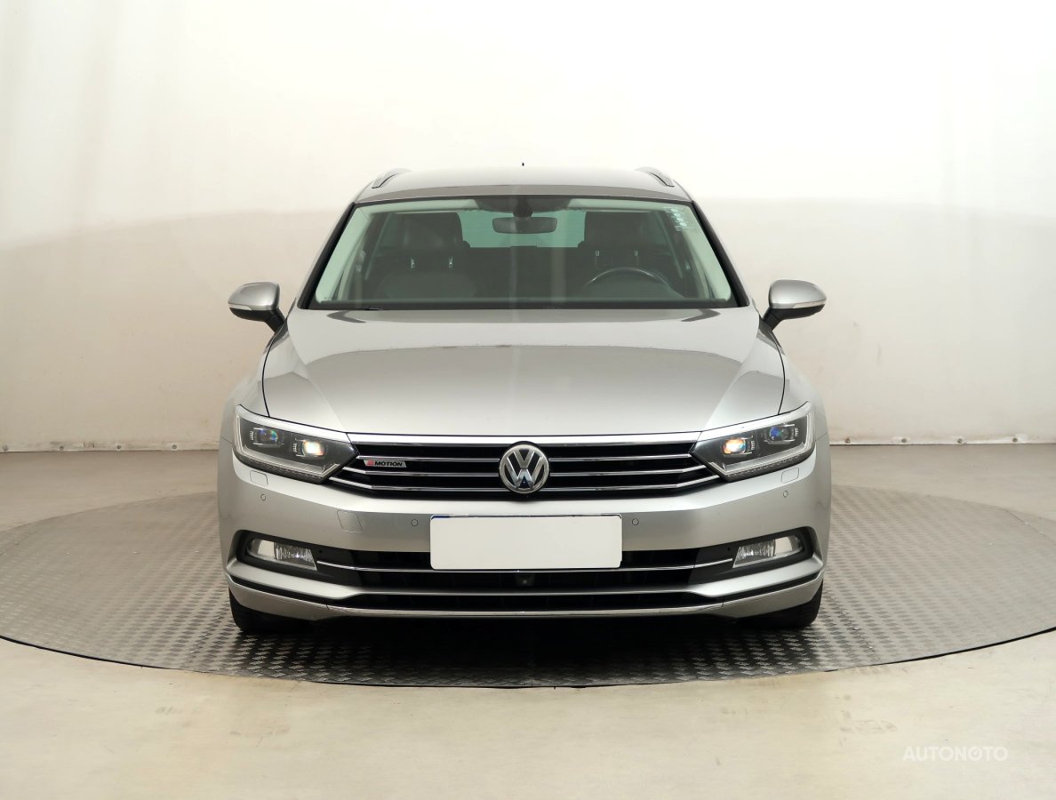 Volkswagen Passat, 2014 - pohled č. 2