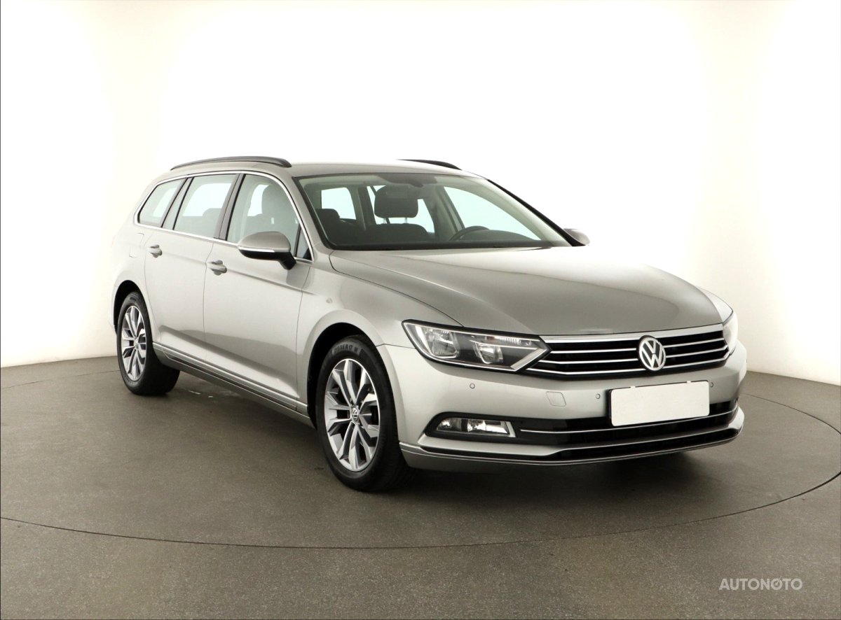 Volkswagen Passat, 2016 - celkový pohled