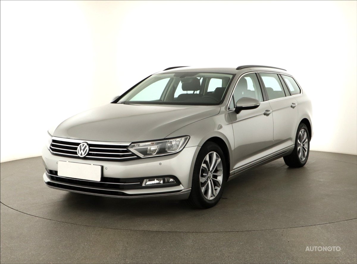 Volkswagen Passat, 2016 - pohled č. 3