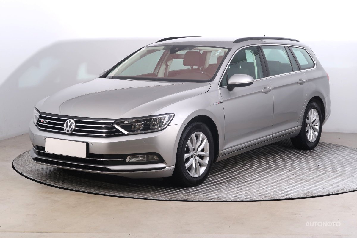 Volkswagen Passat, 2017 - pohled č. 3