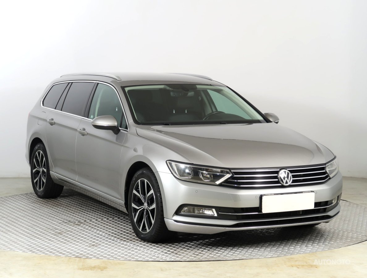 Volkswagen Passat, 2015 - celkový pohled