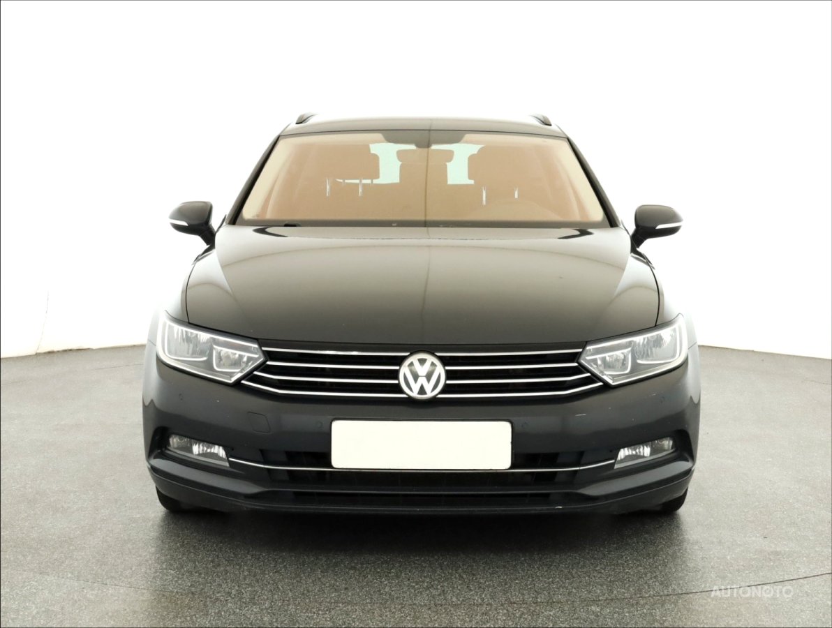 Volkswagen Passat, 2016 - pohled č. 2