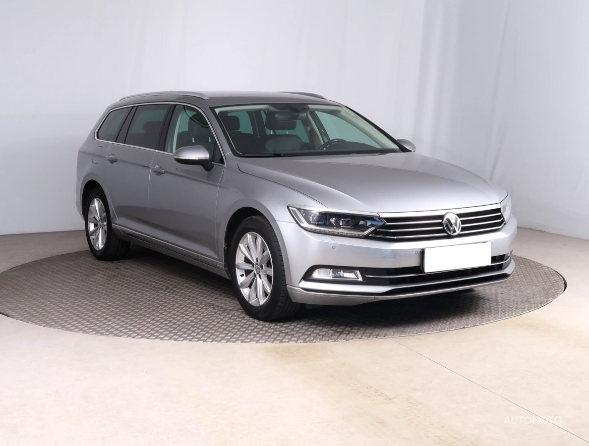 Volkswagen Passat, 2019 - celkový pohled