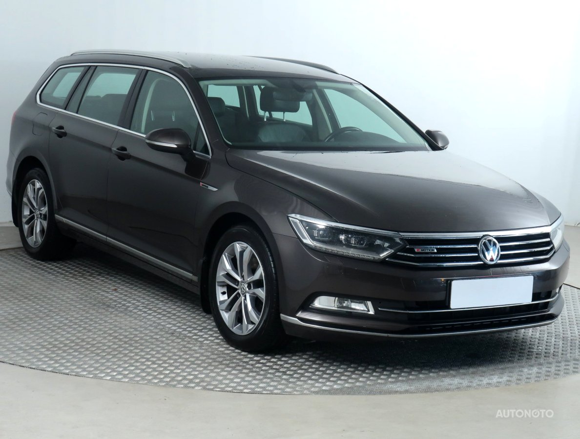 Volkswagen Passat, 2015 - celkový pohled