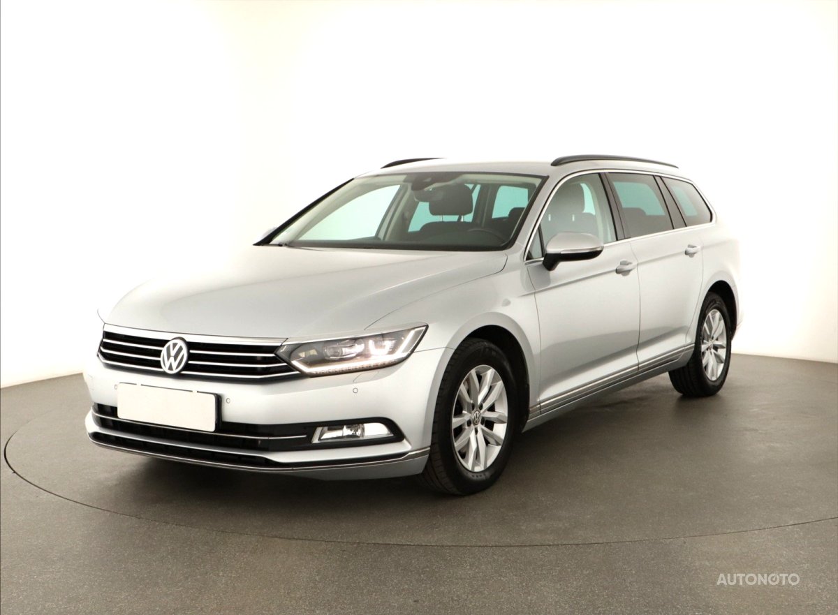 Volkswagen Passat, 2016 - pohled č. 3