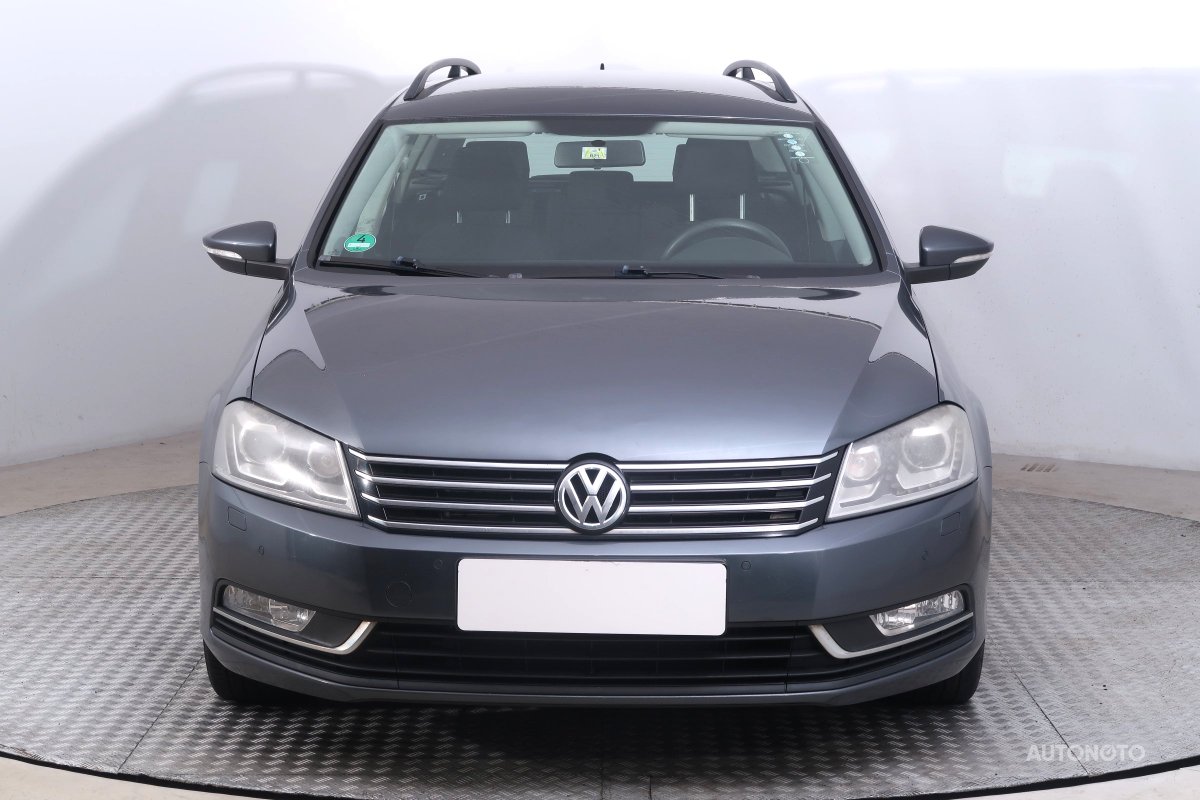 Volkswagen Passat, 2014 - pohled č. 2