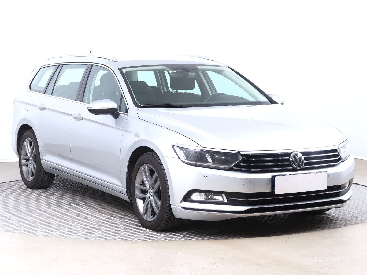 Volkswagen Passat, 2015 - celkový pohled