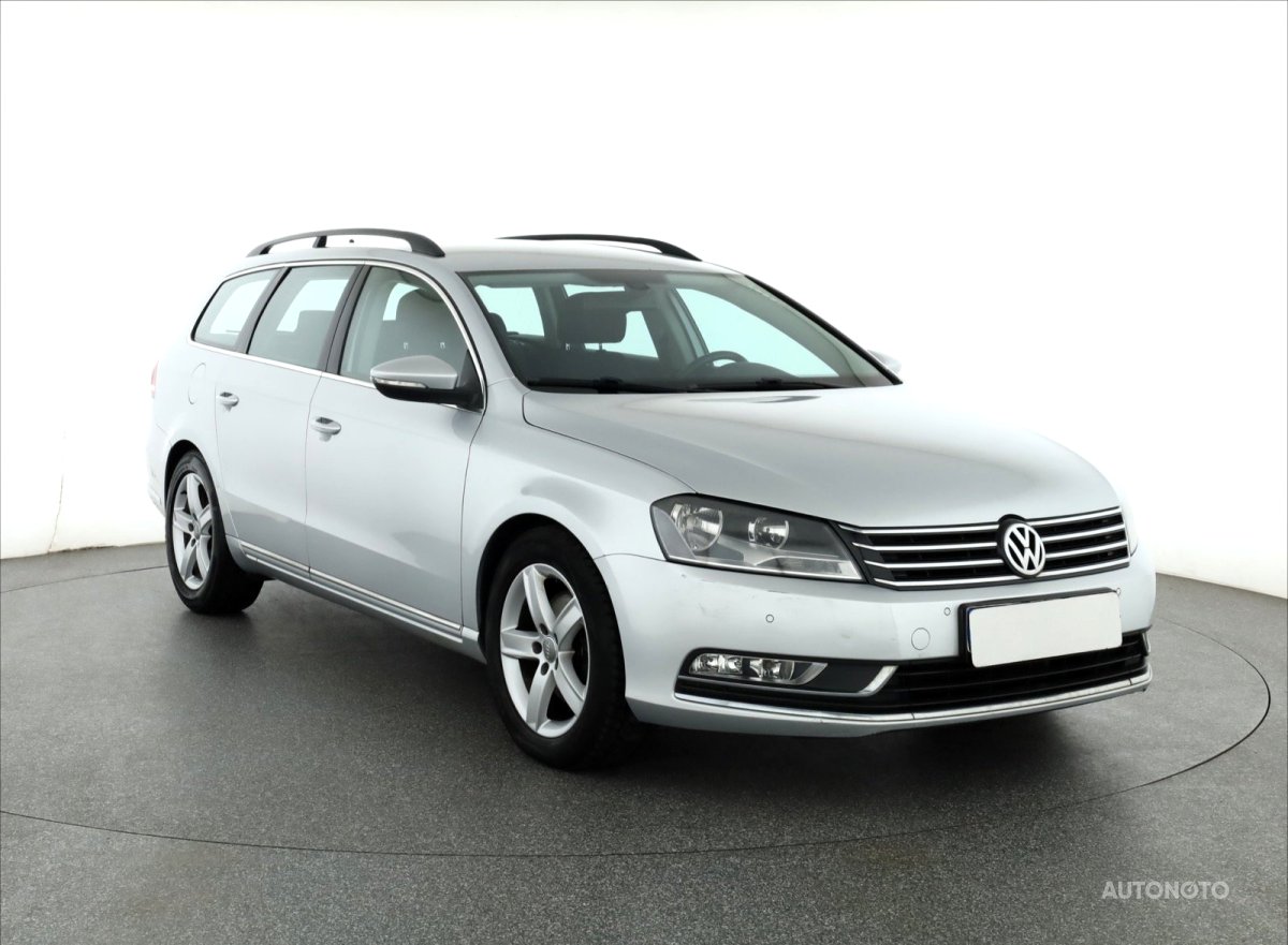 Volkswagen Passat, 2013 - celkový pohled