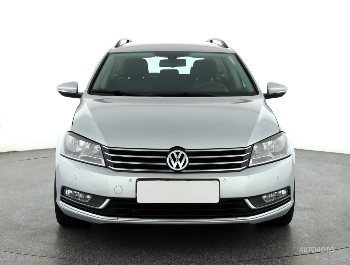 Volkswagen Passat, 2013 - pohled č. 2