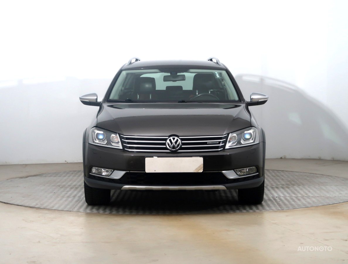 Volkswagen Passat, 2014 - pohled č. 2