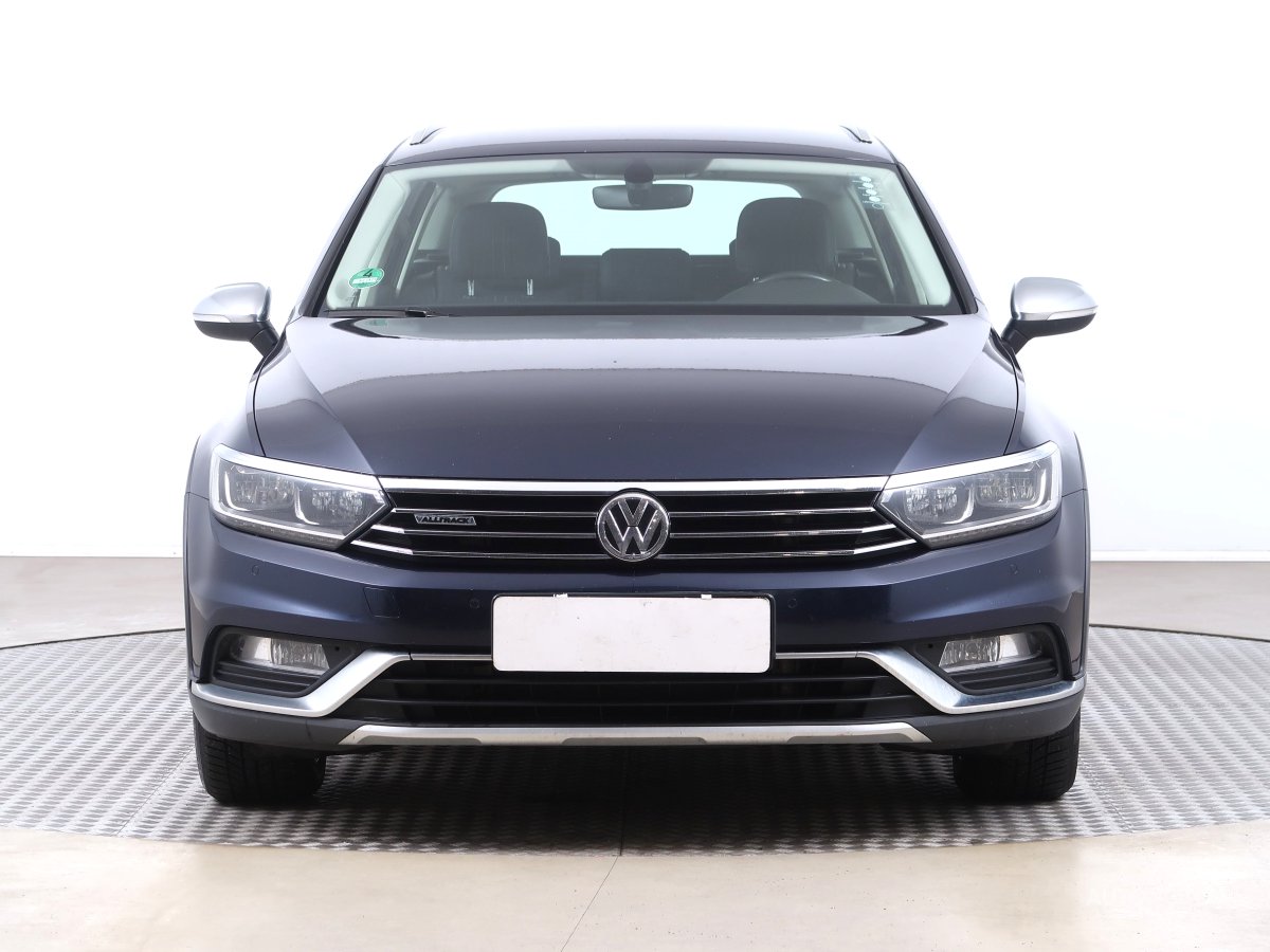 Volkswagen Passat, 2016 - pohled č. 2