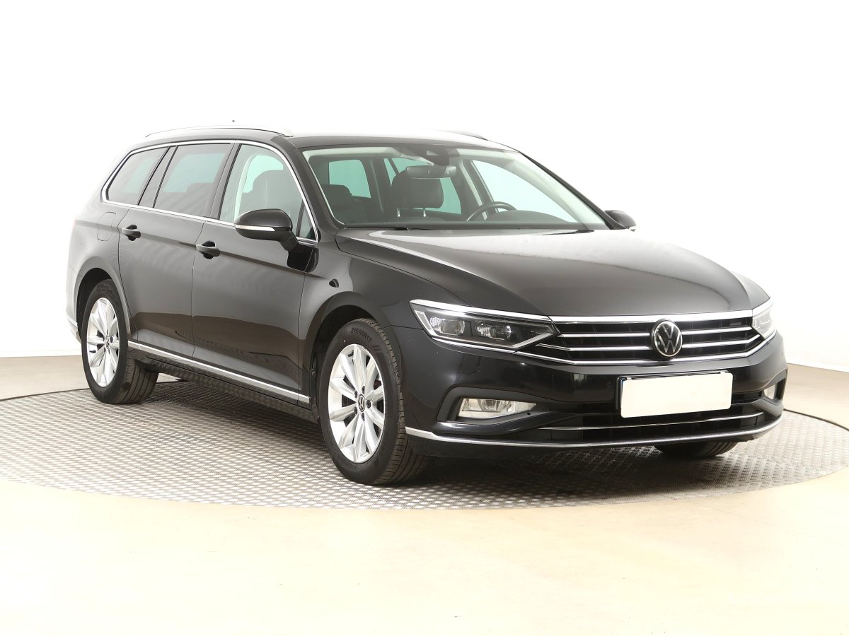 Volkswagen Passat, 2020 - celkový pohled